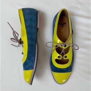 Discontinued John Fluevog lace-up flat